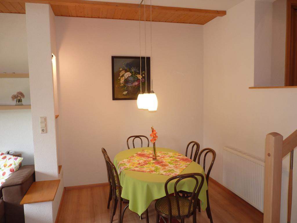 Апартаменты Haus Zur Eule Тодтнау Номер фото
